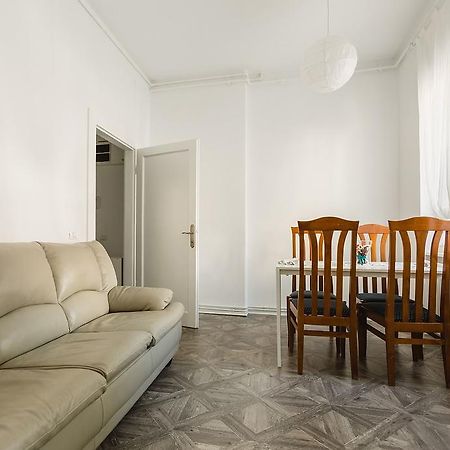 M&F Apartment Brasov Exterior photo